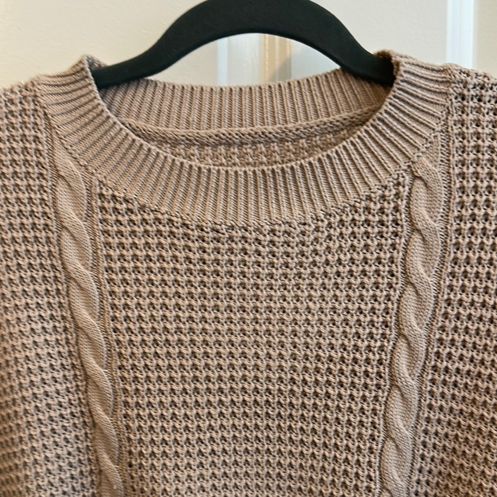Tan Short Sleeve Knit Sweater - Picture 6 of 12